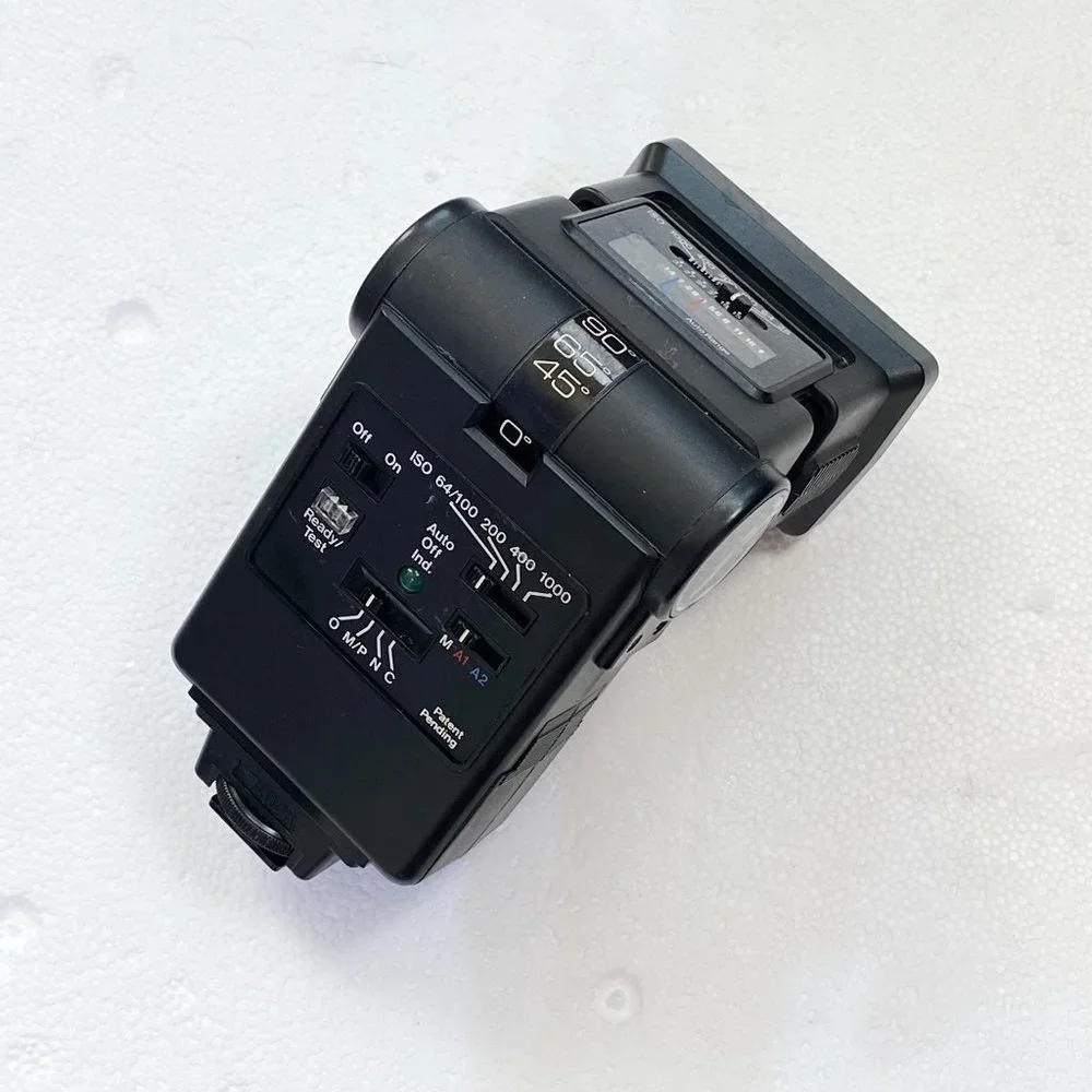 On camera FLASH - MAXWELL DA-5000S ZOOM